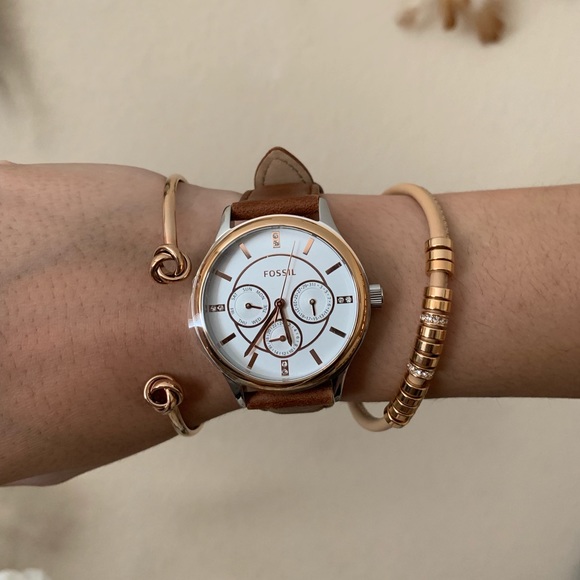 Modern Sophisticate Multifunction 